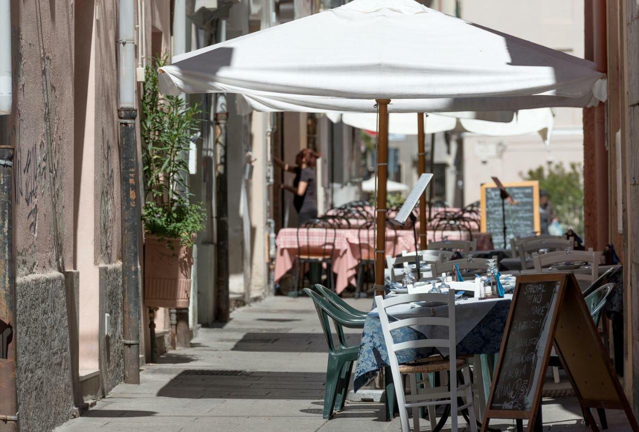 Hotel Eulalia32 Cagliari Exterior foto
